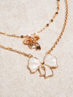 Gold Oil-Drip Bow Necklace - Image 4