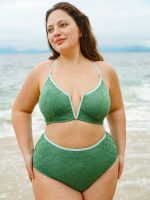 Dark Green Jacquard V Notch Plus Size Bikini Top - Image 4