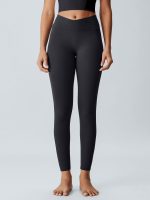 Black V-Waist Leggings 24" - Image 7