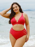 Red Textured V Neck Plus Size Bikini Top - Image 3
