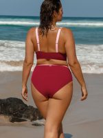 Red Contrast V-Neck Plus Size Bikini Top - Image 3