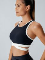 Black Contrast I-back Sports Bra - Medium Support - Image 3